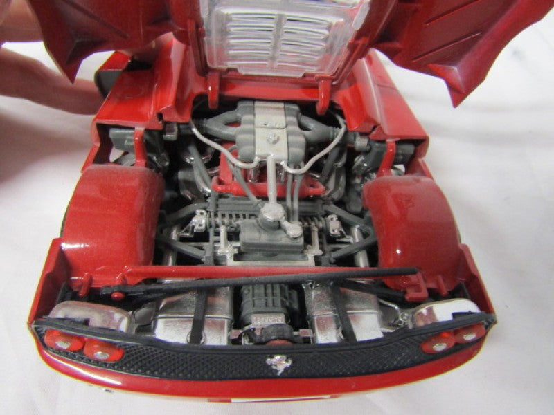 Schaalmodel: Ferrari F50, Bburago, Italy
