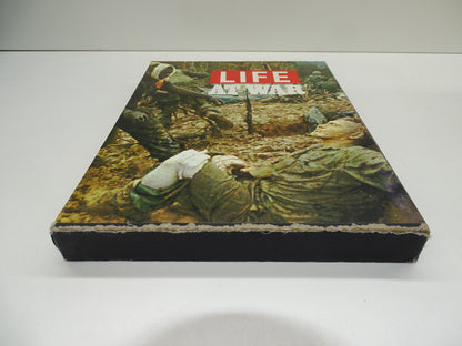 Boek: Life At War, 1981