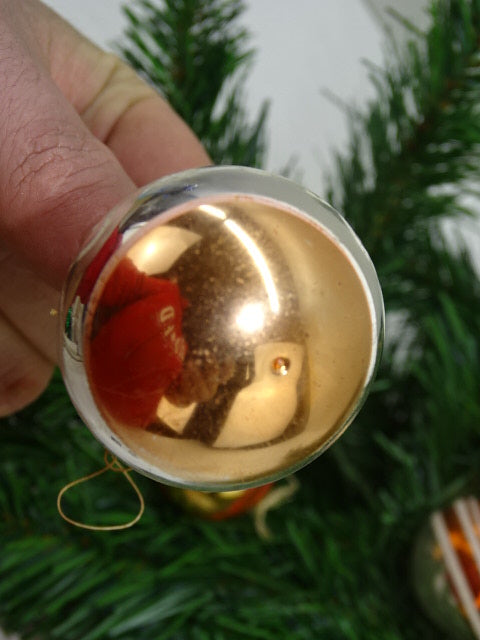 Kerstbal: 3 Oude Kerstballen: Zilver, Rood, Goud