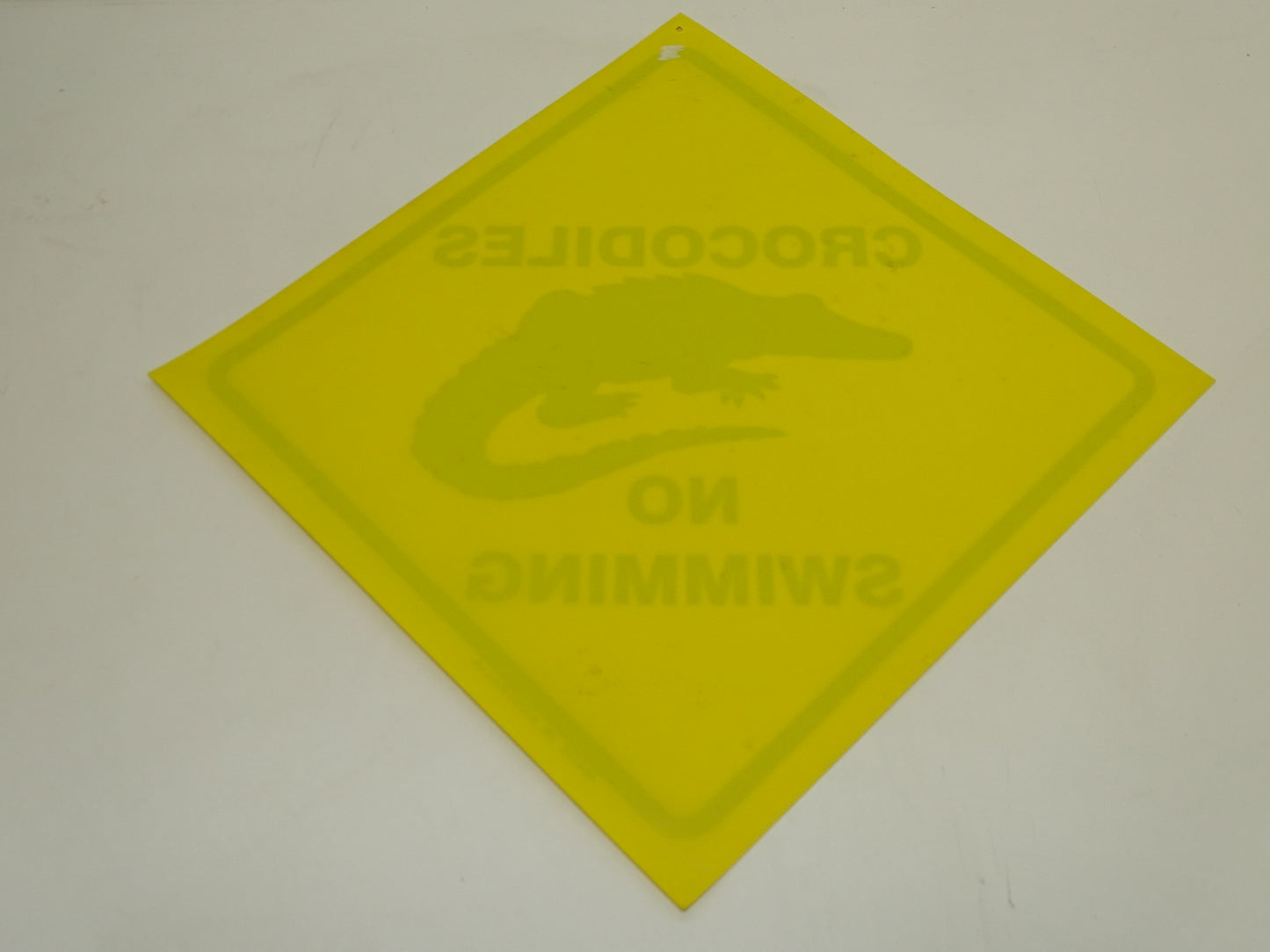 Bord: Crocodiles No Swimming, Australia