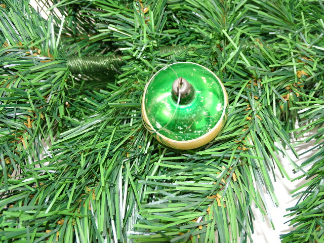 Kerstbal: Oude Kerstbal, Goud, Groen En Wit