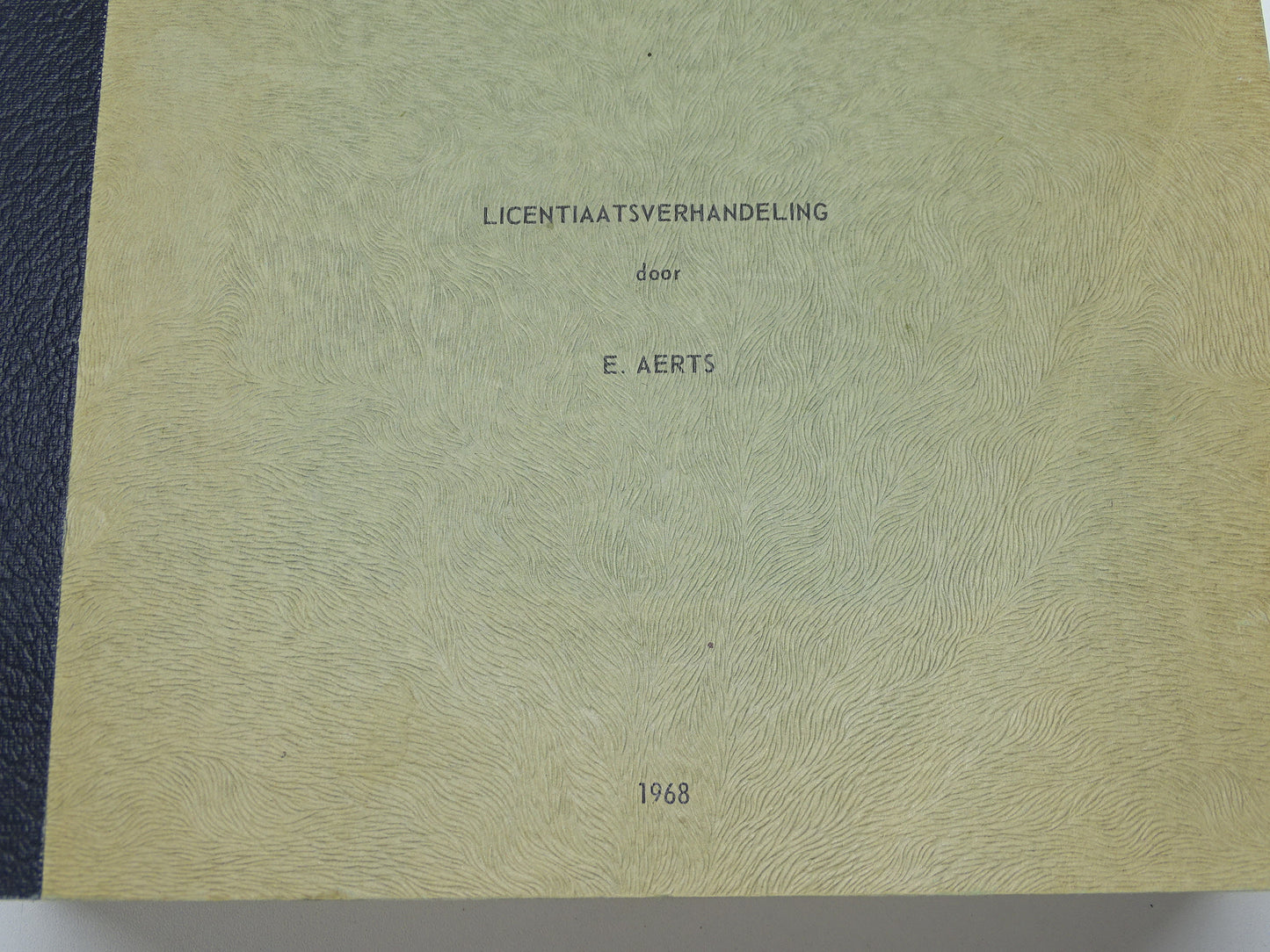 Boek / Licentiaatsverhandeling: Het Lichtmotief In De Poëzie Van G. Gezelle, Egbert Aerts, 1968