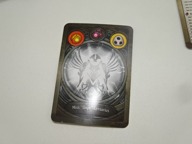 Kaartspel, Keyforge: Miss Onyx Censorius, Key Forge Deck