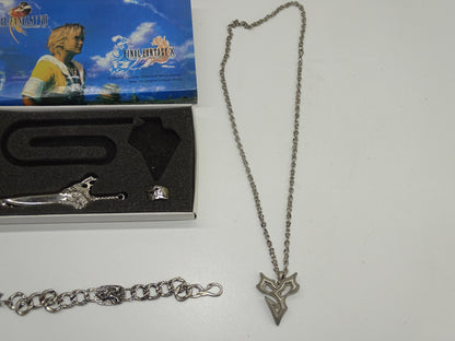 Juwelen Set: Final Fantasy, Halsketting + 2 x Hanger, Armband en Ring