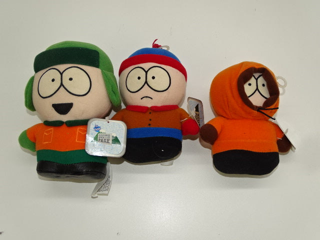 Speelgoed, 3 Pluchen South Park Figuren: Stan, Kyle en Kenny