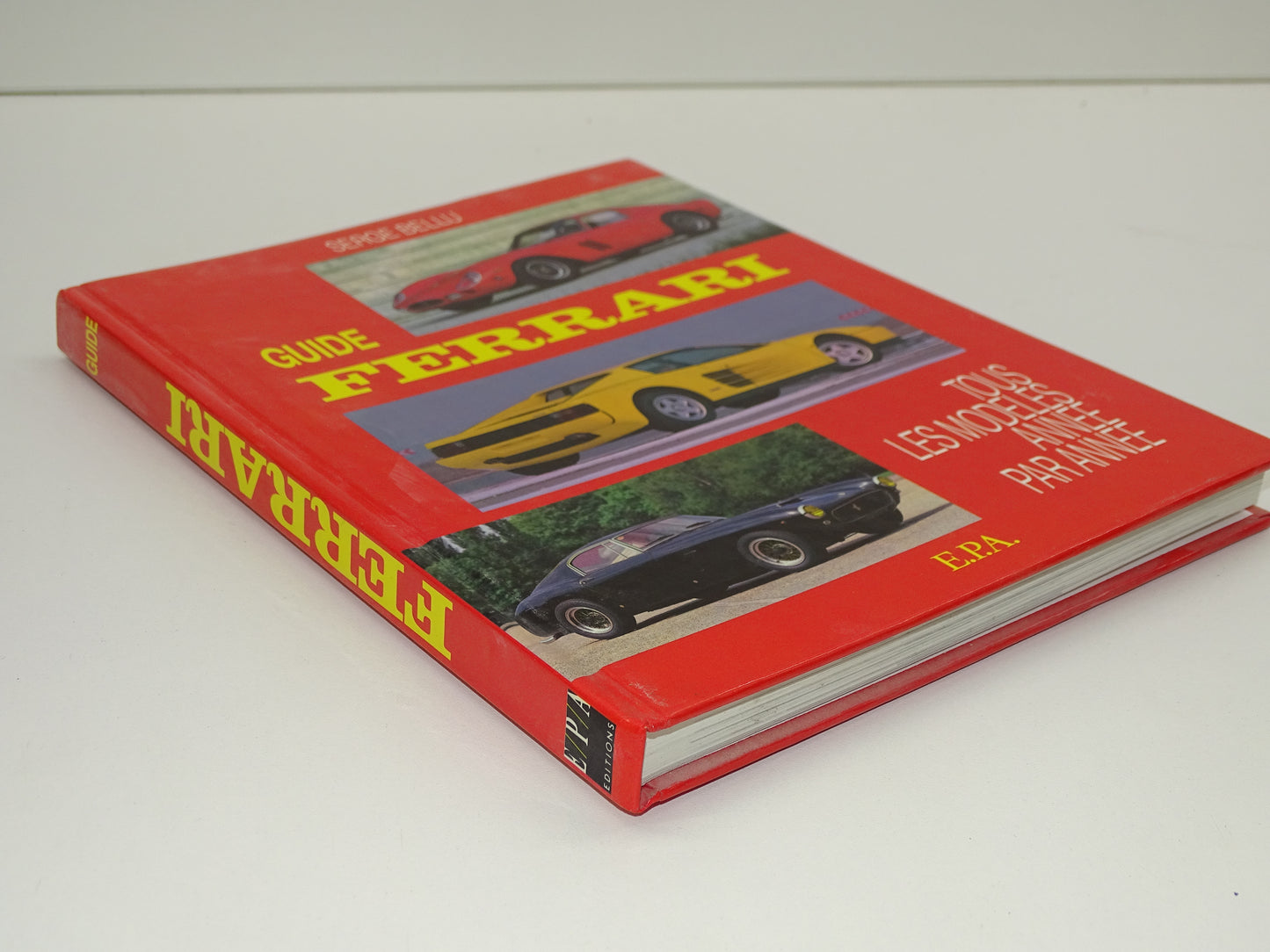 Boek: Guide Ferrari, Tous Les Modeles Annee Par Annee, 1989