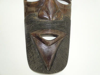 Masker: Jamaica, Handgemaakt Tikisnijkunst