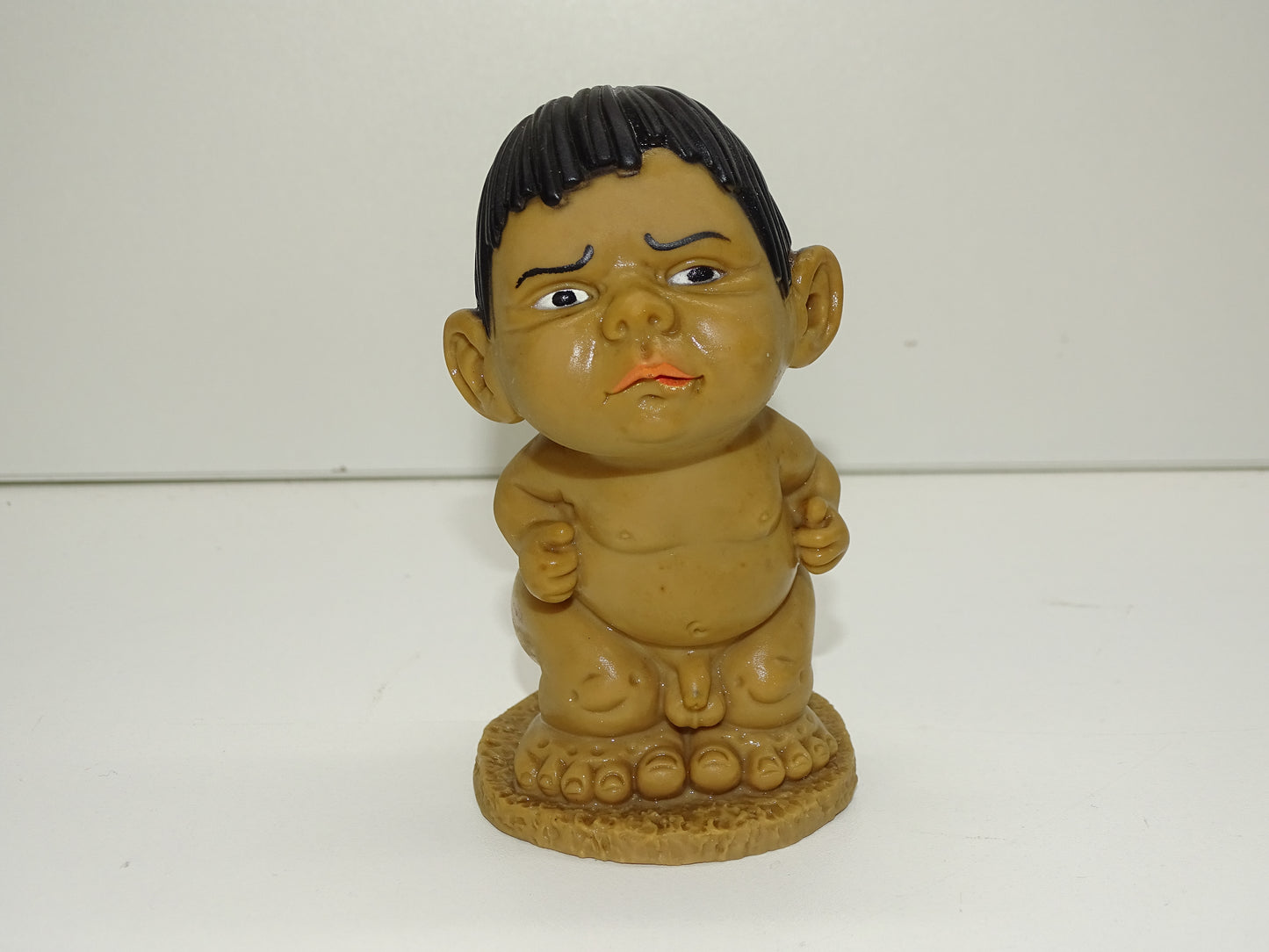 Naakte Pop: Joimy, Caganer, Rubber