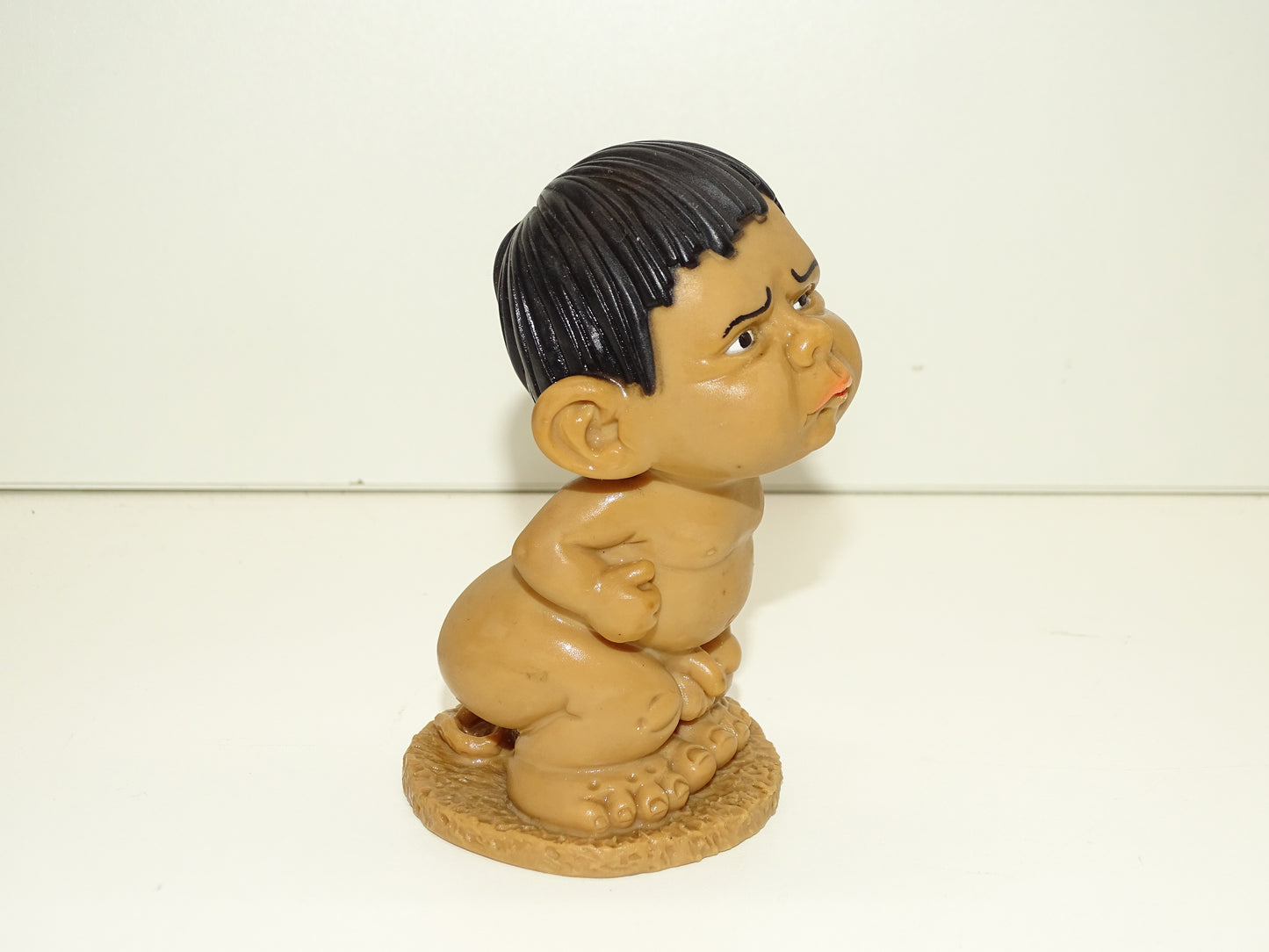 Naakte Pop: Joimy, Caganer, Rubber