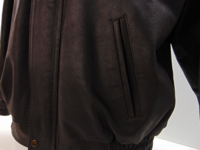 Vest: Gürkan, Leather & Lammy