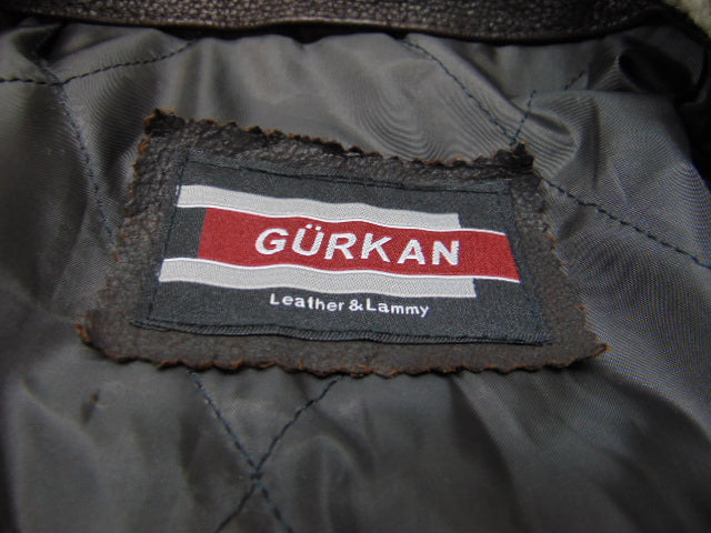 Vest: Gürkan, Leather & Lammy