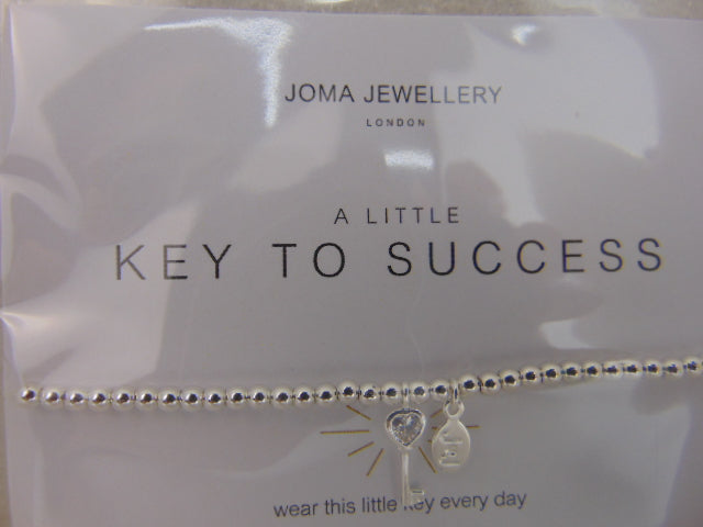 Nieuwe Armband: A Little Key To Success, Joma Jewellery, London