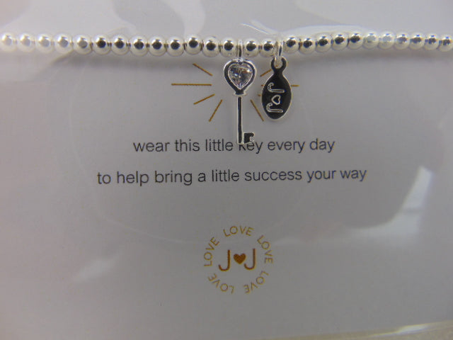 Nieuwe Armband: A Little Key To Success, Joma Jewellery, London