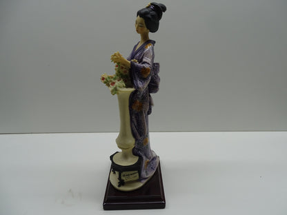 Beeld: Giuseppe Armani, Japanse Geisha met Bloemen, Jaren '80