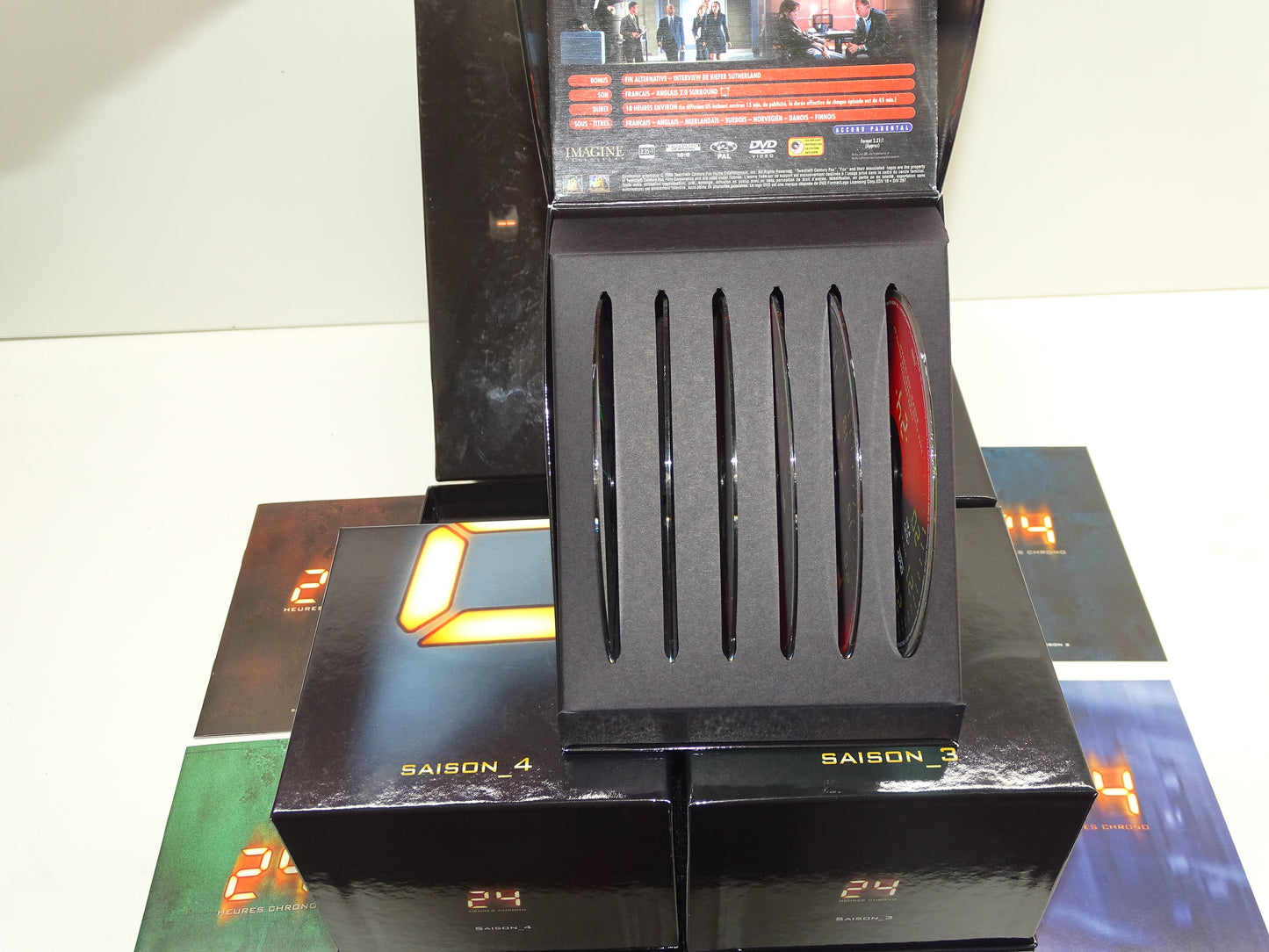 Luxe DVD Box: 24+ Bluetooth Oortje van Jack Bauer, Seizoen 1-4
