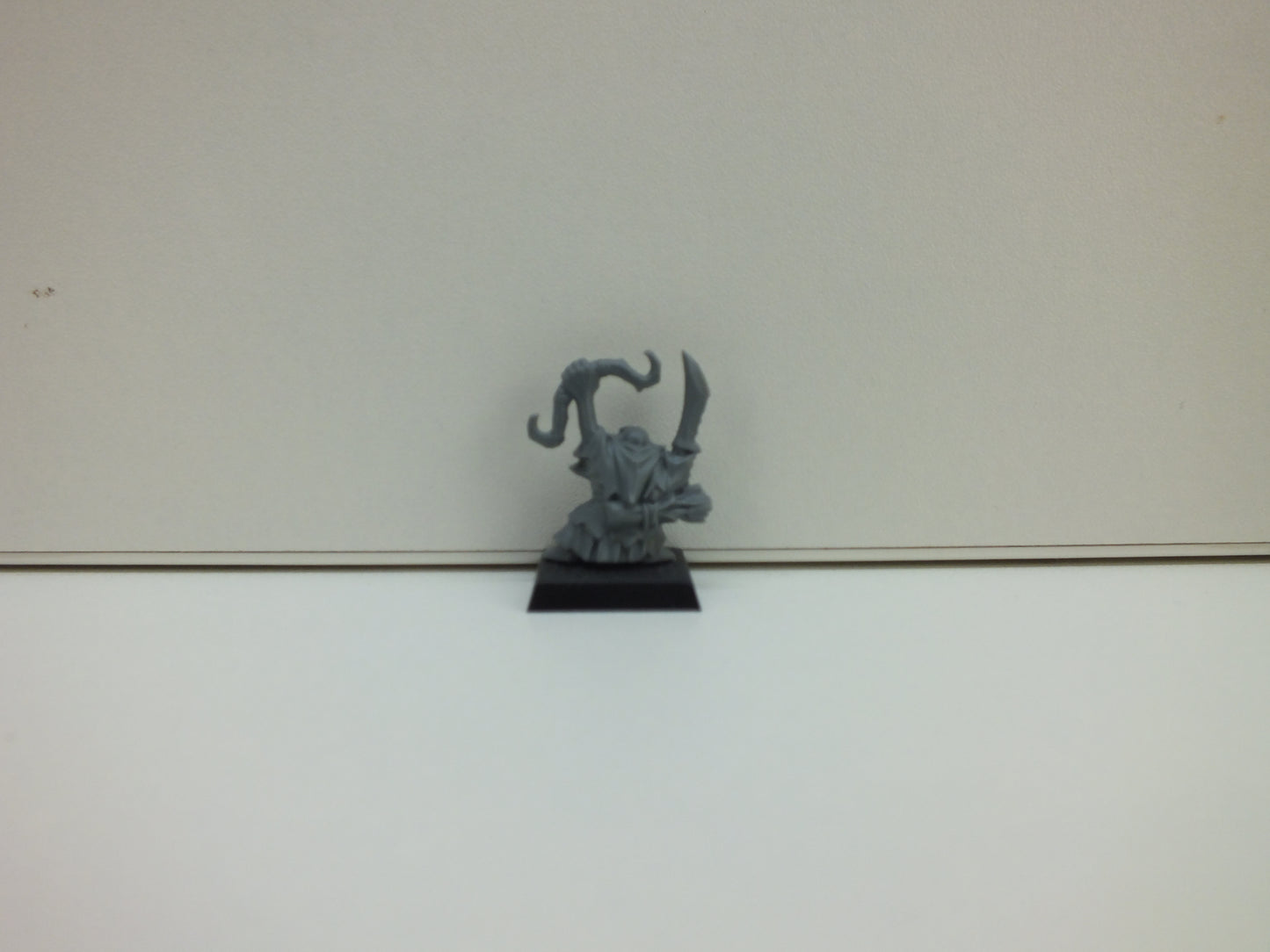 Warhammer  40K Figuur: Night Goblin Archer Champion (boogschutter met Zwaard), 2005