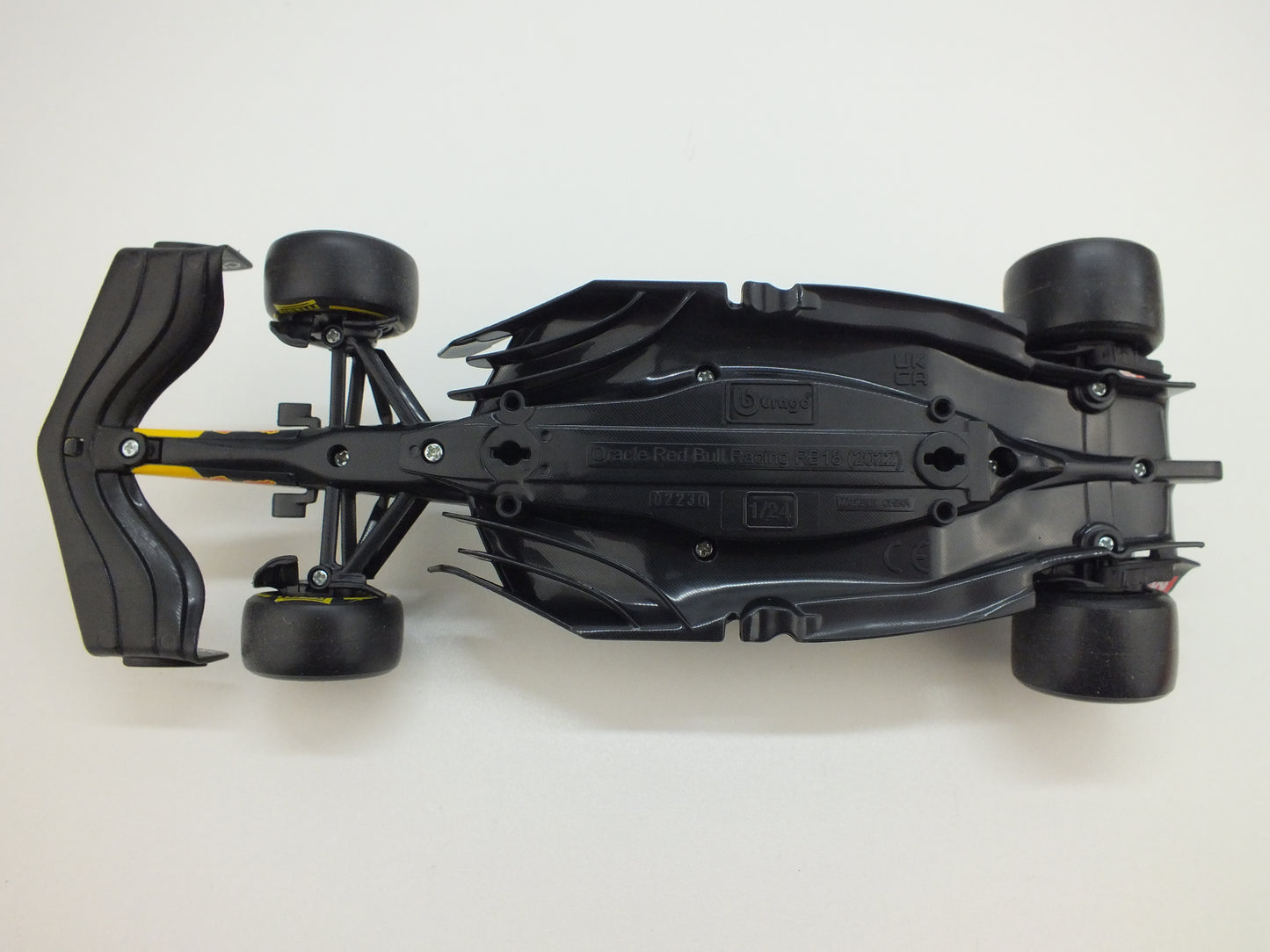 Schaalmodel: Bburago, Max Verstappen, 1:24