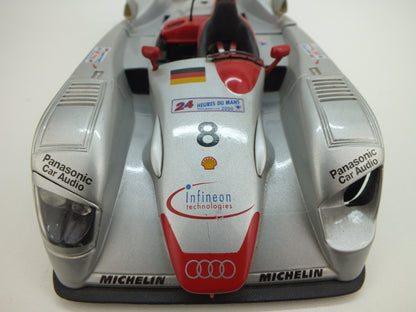 Schaalmodel: Audi R8, Le Mons - Sieger 2000, Maisto 1/18