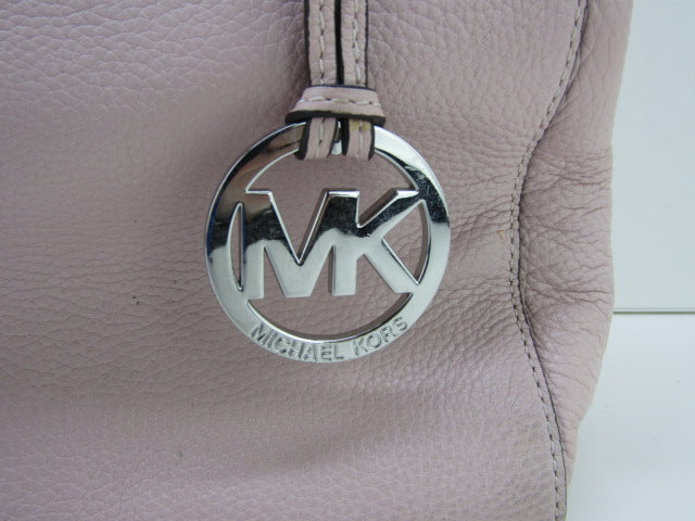 Handtas: Michael Kors