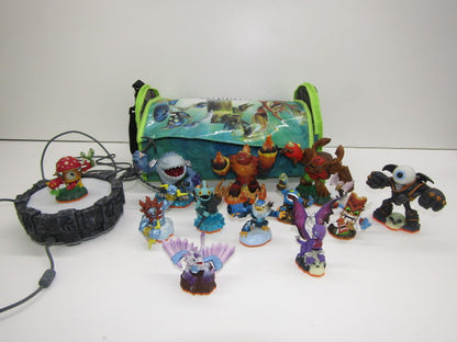 Draagtas met inhoud,  Skylanders Giants, SPyro's Adventure, Figuurtjes, 2012