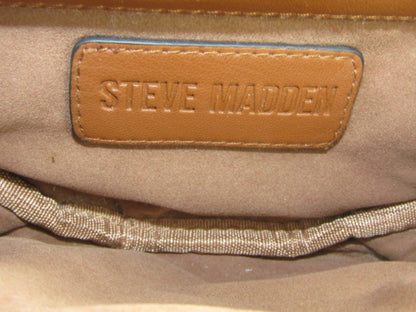 Heuptas:, Steve Madden