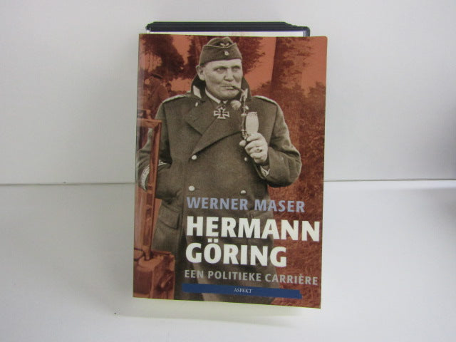 DVD Box, WO II: Hitlers Handlangers + Boek Werner Maser