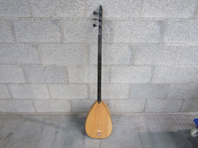 Muziekinstrument + Zak: Baglama / Saz