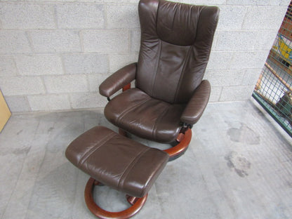 Relaxzetel + Voetbank: Stressless, Ekornes (1)