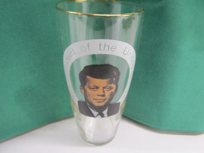 Glas: John F. Kennedy, The President Of The United States, 1960-1963