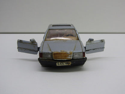 Vintage speelgoedauto: Corgi Toys, Mercedes-Benz I90 E