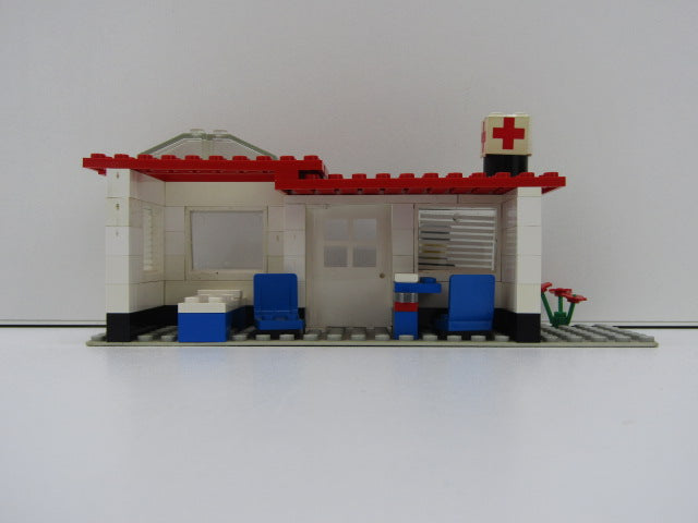 Lego Set: Nr 6364, Ziekenhuis Post, 1980