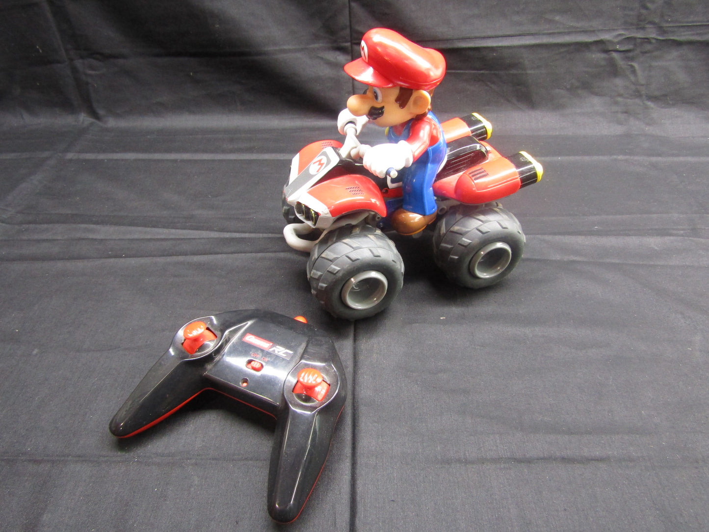 Radio gestuurde auto: Nintendo, Super Mario Quad