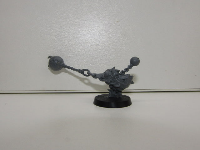 6 Warhammer 40K Figuurtjes: Night Goblin Fanatics (Slingerwapen), 2003