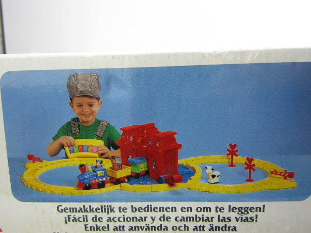 Speelset: Disney, Gemotoriseerd Treinset, Mattel