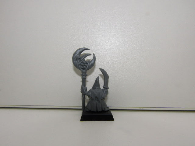 Warhammer 40K Figuur: Night Goblin Command Standard Bearer(Maan, Zwaard Hoog), 2005