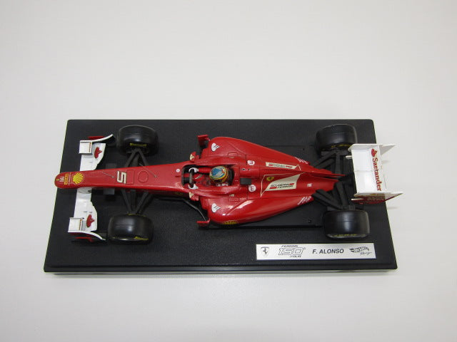 Schaalmodel: Ferrari 150°, 1/18, F. Alonso, Mattel, 2011