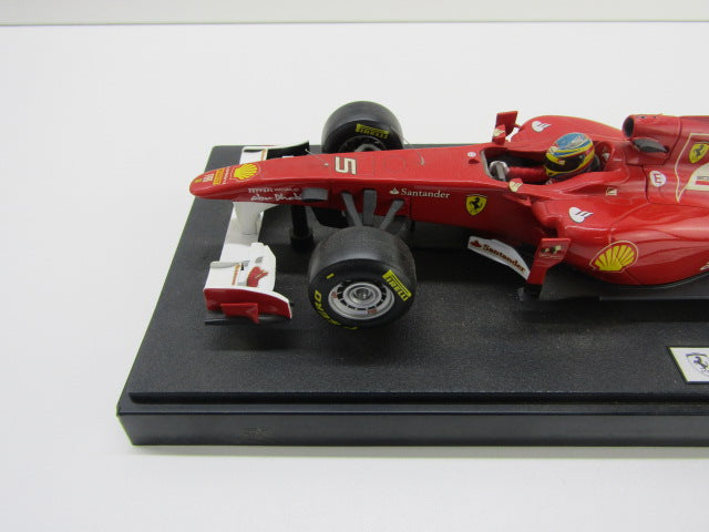 Schaalmodel: Ferrari 150°, 1/18, F. Alonso, Mattel, 2011