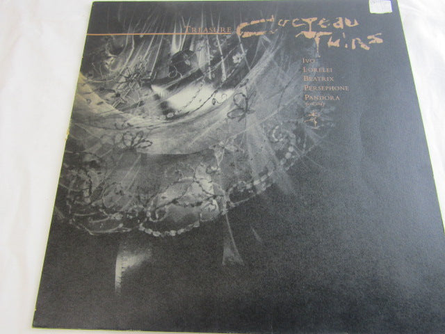 LP, Cocteau Twins: Treasure, 1984